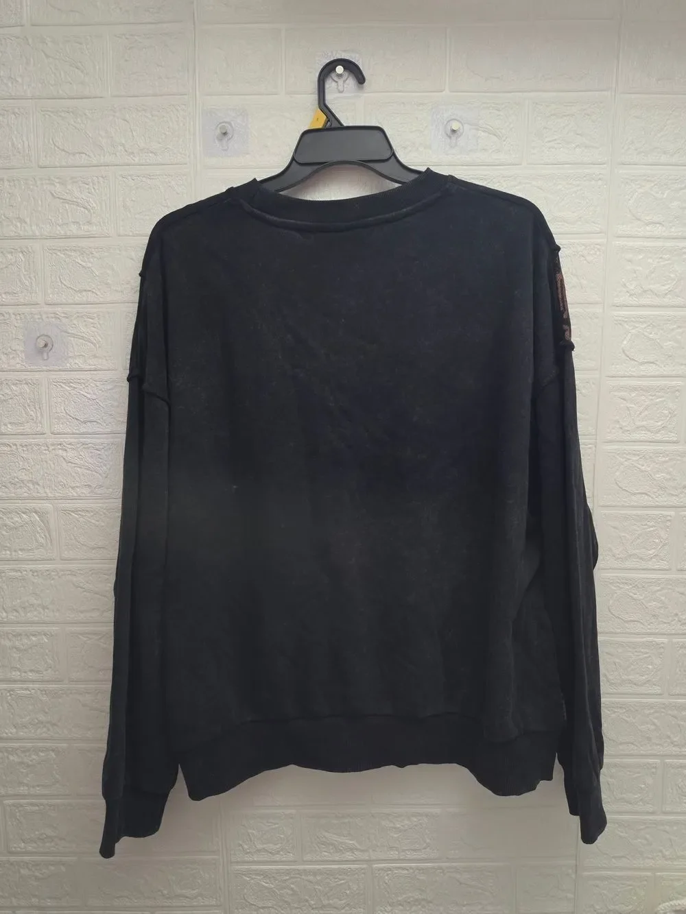 Nwt Men's Netflix Stranger Things Crewneck Sweatshirt, Size L